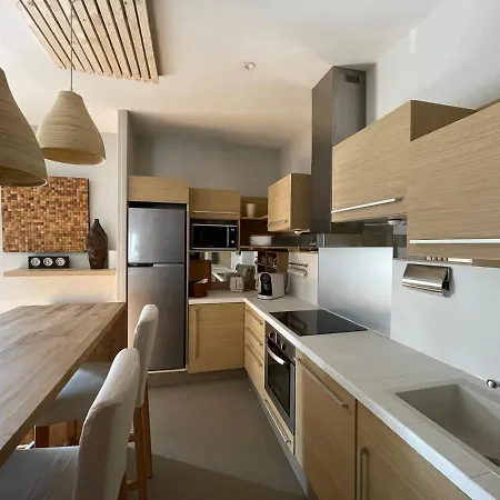 Central Et Confortable Appartement *